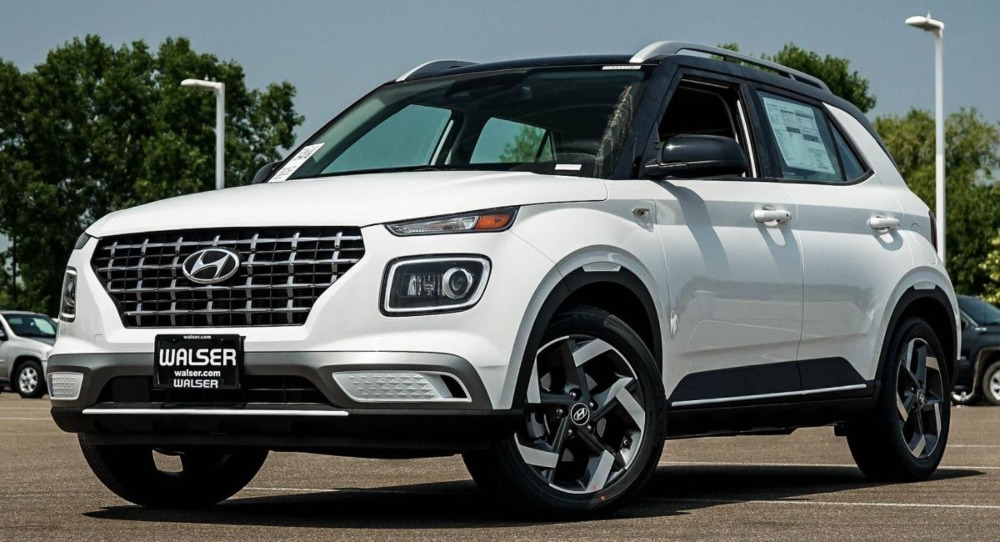 Hyundai Venue 2024 Parked At Dealership