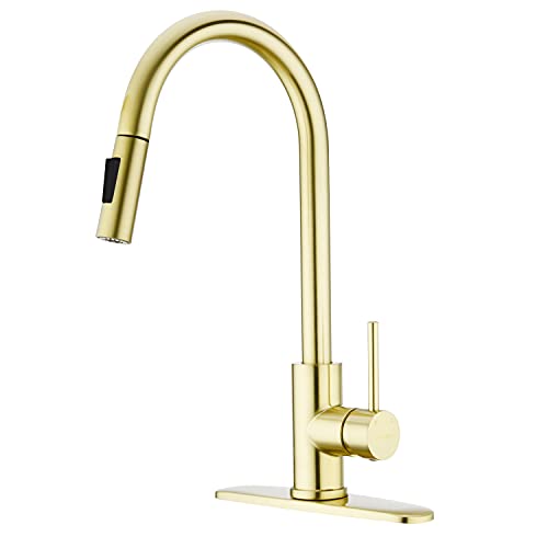 WENKEN Kitchen Faucet, Brushed Gold Kitchen Faucet, 360 Degree Swivel High Arc Pre-Rinse Brass Kitchen Faucet with Deck Plate, Kitchen Faucet with Pull Down Sprayer