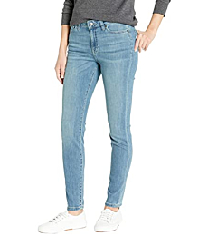 Amazon Essentials Women's Skinny Jean, Light Wash, 0 Short