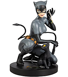 McFarlane Toys DC Direct DC Designer Series - Catwoman by Stanley ARTGERM LAU (Resin)