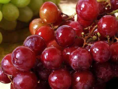RED SEEDLESS GRAPES FRESH PRODUCE FRUIT PER POUND