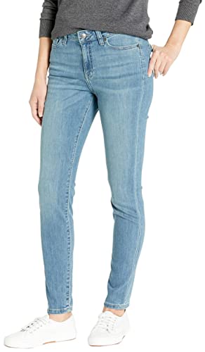 Amazon Essentials Women's Skinny Jean, Light Wash, 0 Short