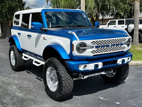 2023 Ford Bronco V6 WILDTRAK CUSTOM BAYSHORE RETRO MOD LEATHER LIFT