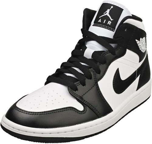 Black Nike Air Zoom G.T. Cut 2 women's basketball shoes.